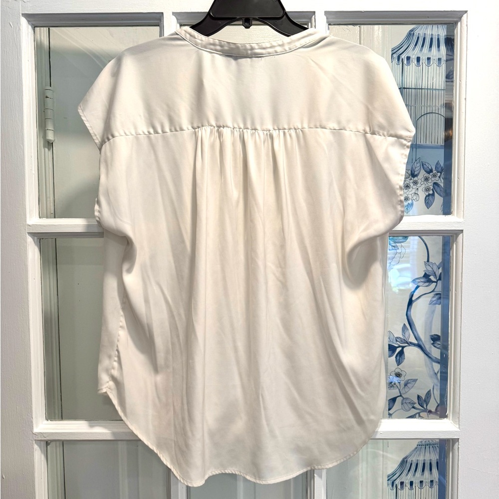 White Banana Republic Blouse